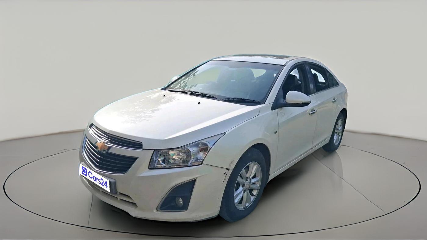 2014 Chevrolet Cruze LTZ, Diesel, Manual, 31,904 km, exterior
