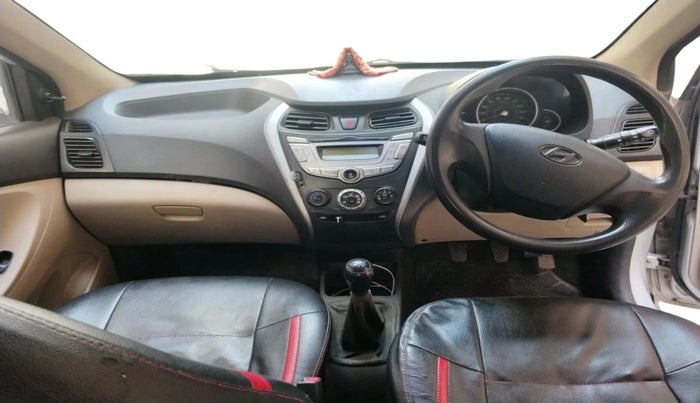 2014 Hyundai Eon 1.0 MAGNA +, Petrol, Manual, 1,24,436 km, interior