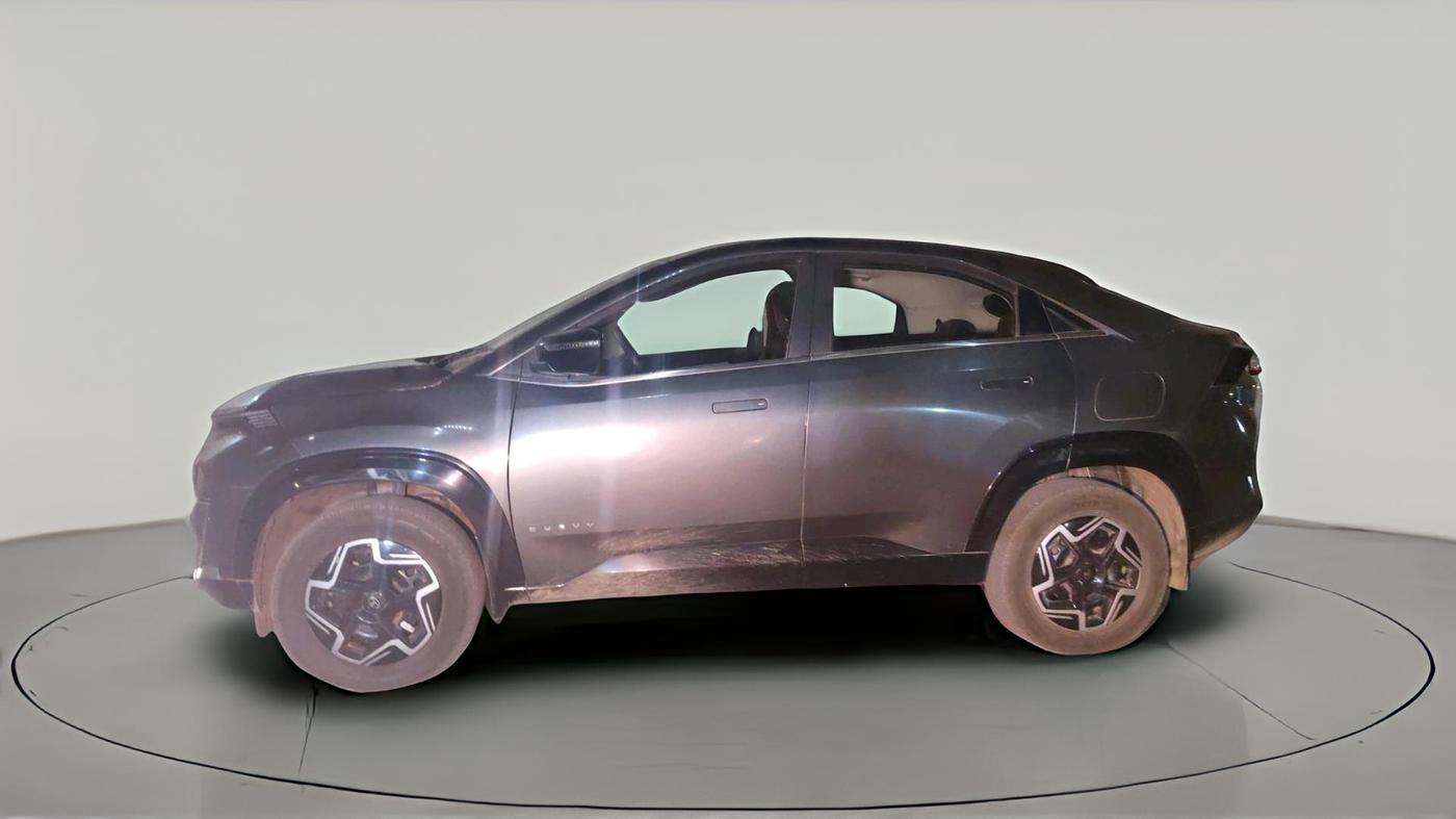 2025 Tata Curvv Pure Plus 1.2 Petrol 7DCA, CNG, Automatic, 17,186 km, exterior