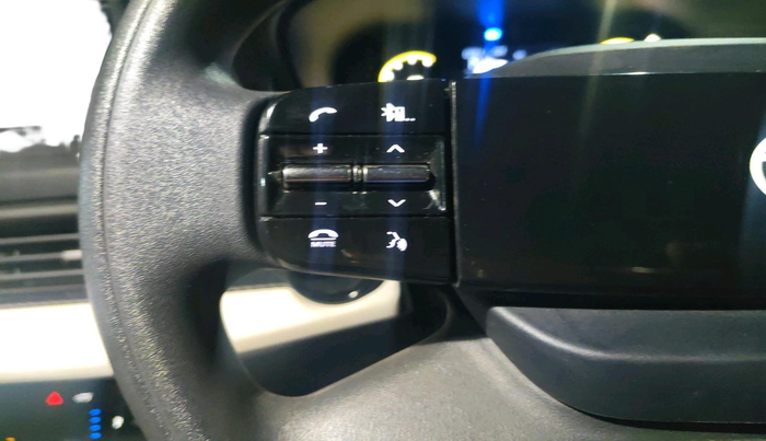2025 Tata Curvv Pure Plus 1.2 Petrol 7DCA, CNG, Automatic, 17,186 km, interior