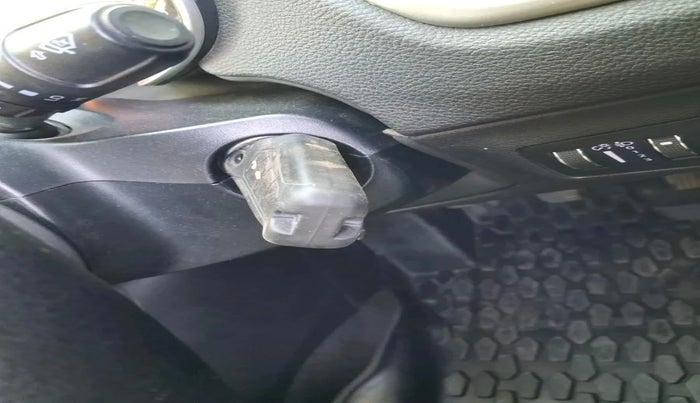 2018 Jeep Compass SPORT 2.0 DIESEL, Diesel, Manual, 1,42,898 km, interior