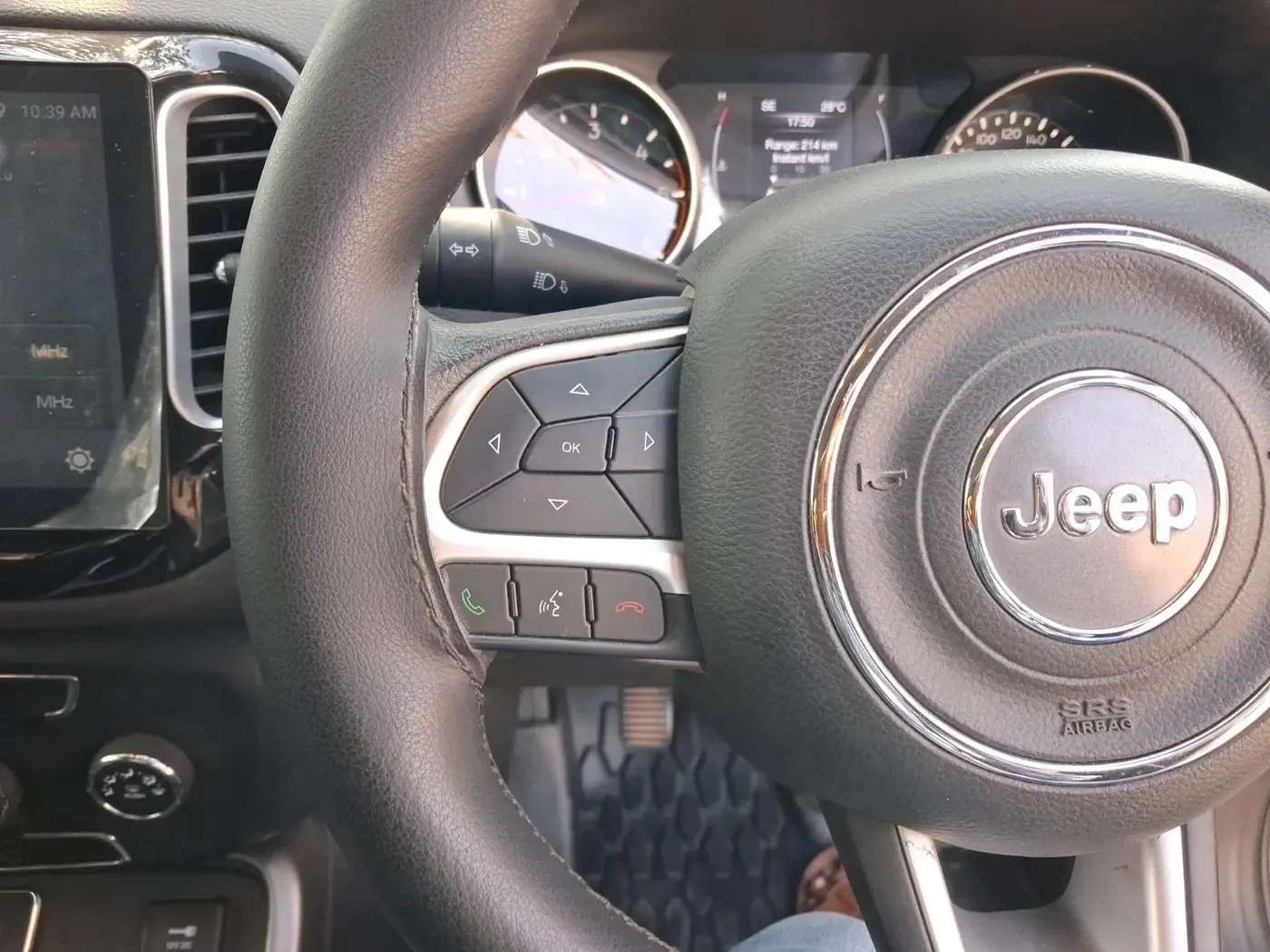 2018 Jeep Compass SPORT 2.0 DIESEL, Diesel, Manual, 1,42,898 km, interior