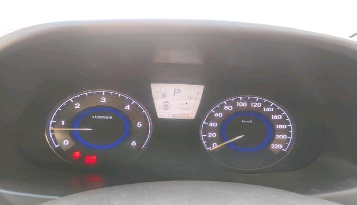 2014 Hyundai Verna FLUIDIC 1.6 CRDI SX OPT AT, Diesel, Automatic, 1,00,328 km, interior