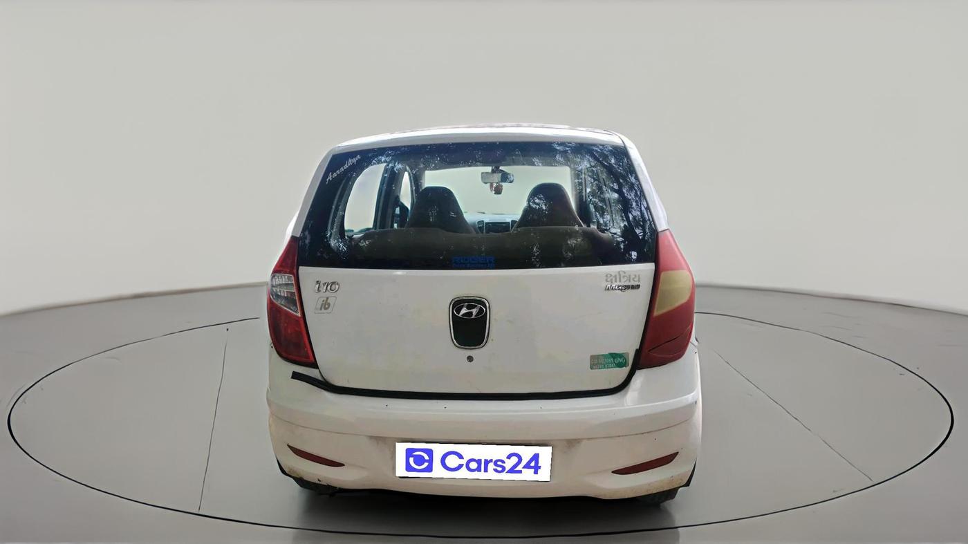 2015 Hyundai i10 MAGNA 1.1, CNG, Manual, 2,17,245 km, exterior