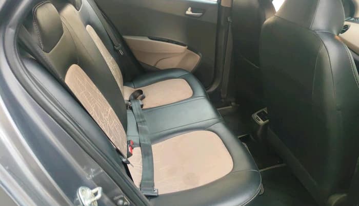 2018 Hyundai Grand i10 SPORTZ 1.2 KAPPA VTVT, Petrol, Manual, 80,452 km, interior
