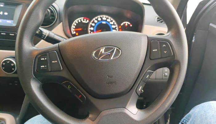 2018 Hyundai Grand i10 SPORTZ 1.2 KAPPA VTVT, Petrol, Manual, 80,452 km, interior
