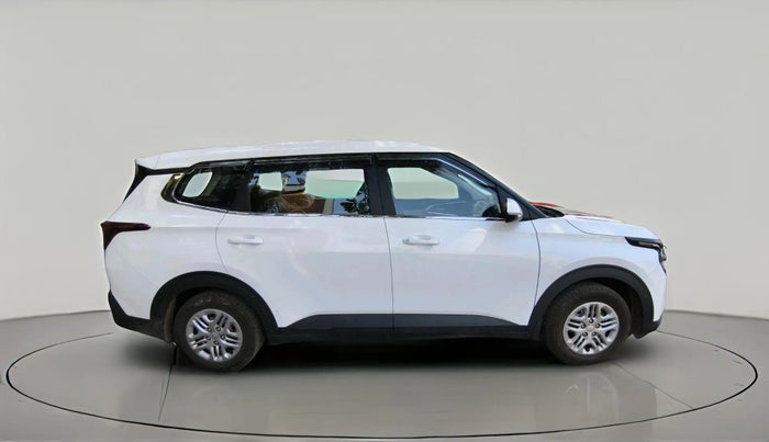 2026 KIA CARENS Premium (O) 1.5 Petrol 7 STR, CNG, Manual, 1,565 km, exterior