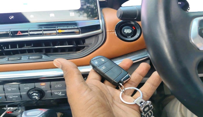 2024 Jeep Compass LIMITED (O) 2.0 DIESEL AT FWD, Diesel, Automatic, 22,054 km, interior