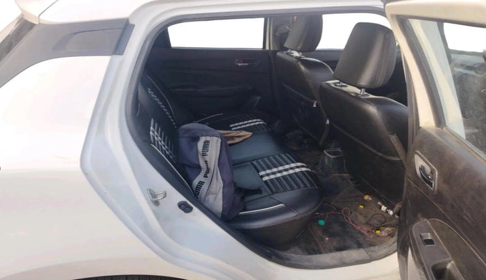 2020 Maruti Swift VXI, CNG, Manual, 59,430 km, interior