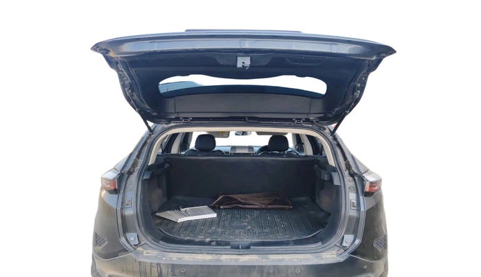 2020 Tata Harrier XT 2.0L KRYOTEC, Diesel, Manual, 1,20,946 km, exterior