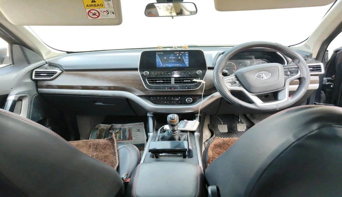2020 Tata Harrier XT 2.0L KRYOTEC, Diesel, Manual, 1,20,946 km, interior