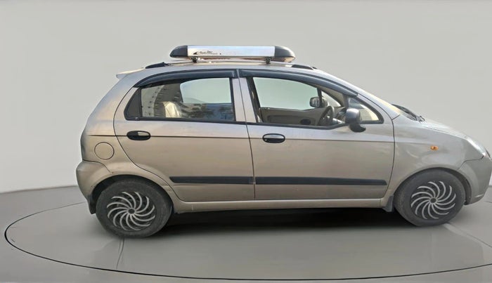 2011 Chevrolet Spark LT 1.0, CNG, Manual, 1,81,563 km, exterior