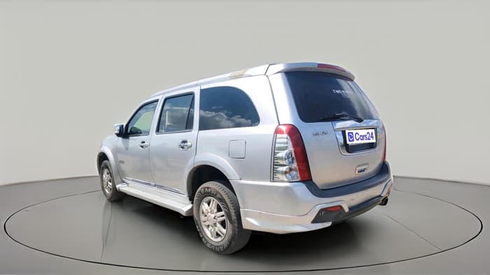 2014 ISUZU MU-7 4x2 MT, Diesel, Manual, 1,47,792 km, exterior