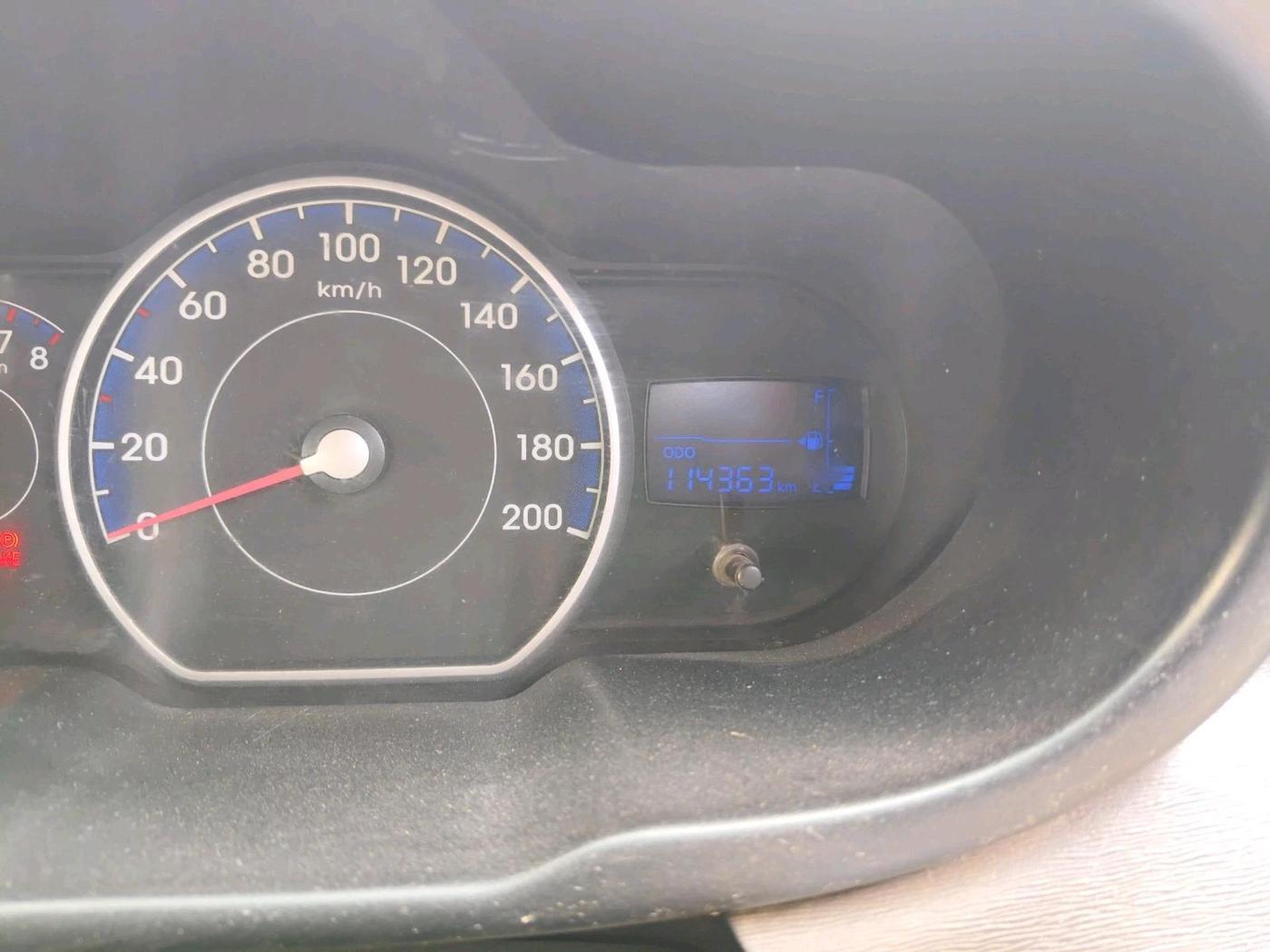 2014 Hyundai i10 SPORTZ 1.1, Petrol, Manual, 1,14,363 km, interior
