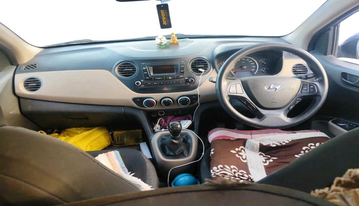 2019 Hyundai Grand i10 MAGNA 1.2 KAPPA VTVT CNG, CNG, Manual, 2,75,713 km, interior