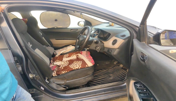 2019 Hyundai Grand i10 MAGNA 1.2 KAPPA VTVT CNG, CNG, Manual, 2,75,713 km, interior