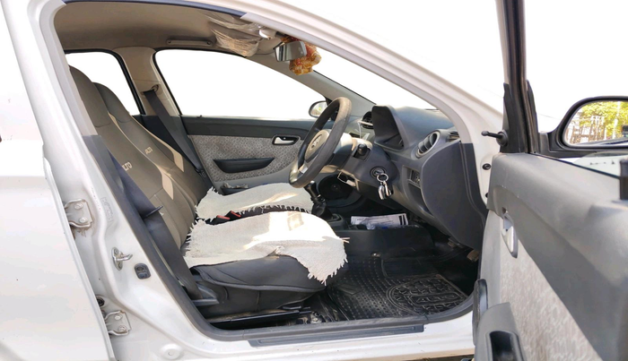 2017 Maruti Alto 800 LXI, CNG, Manual, 88,484 km, interior