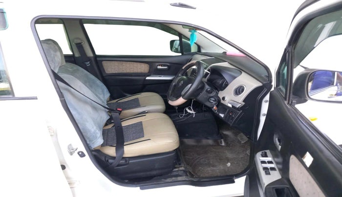 2016 Maruti Wagon R 1.0 VXI AMT, CNG, Automatic, 1,07,457 km, interior