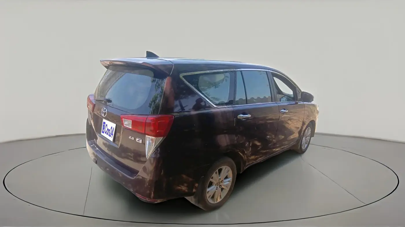 2016 Toyota Innova Crysta 2.8 ZX AT 7 STR, Diesel, Automatic, 1,61,854 km, exterior