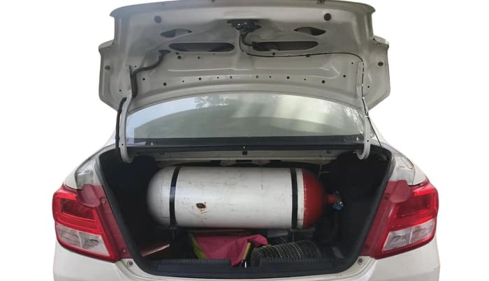 2017 Maruti Dzire VXI, CNG, Manual, 1,38,227 km, exterior