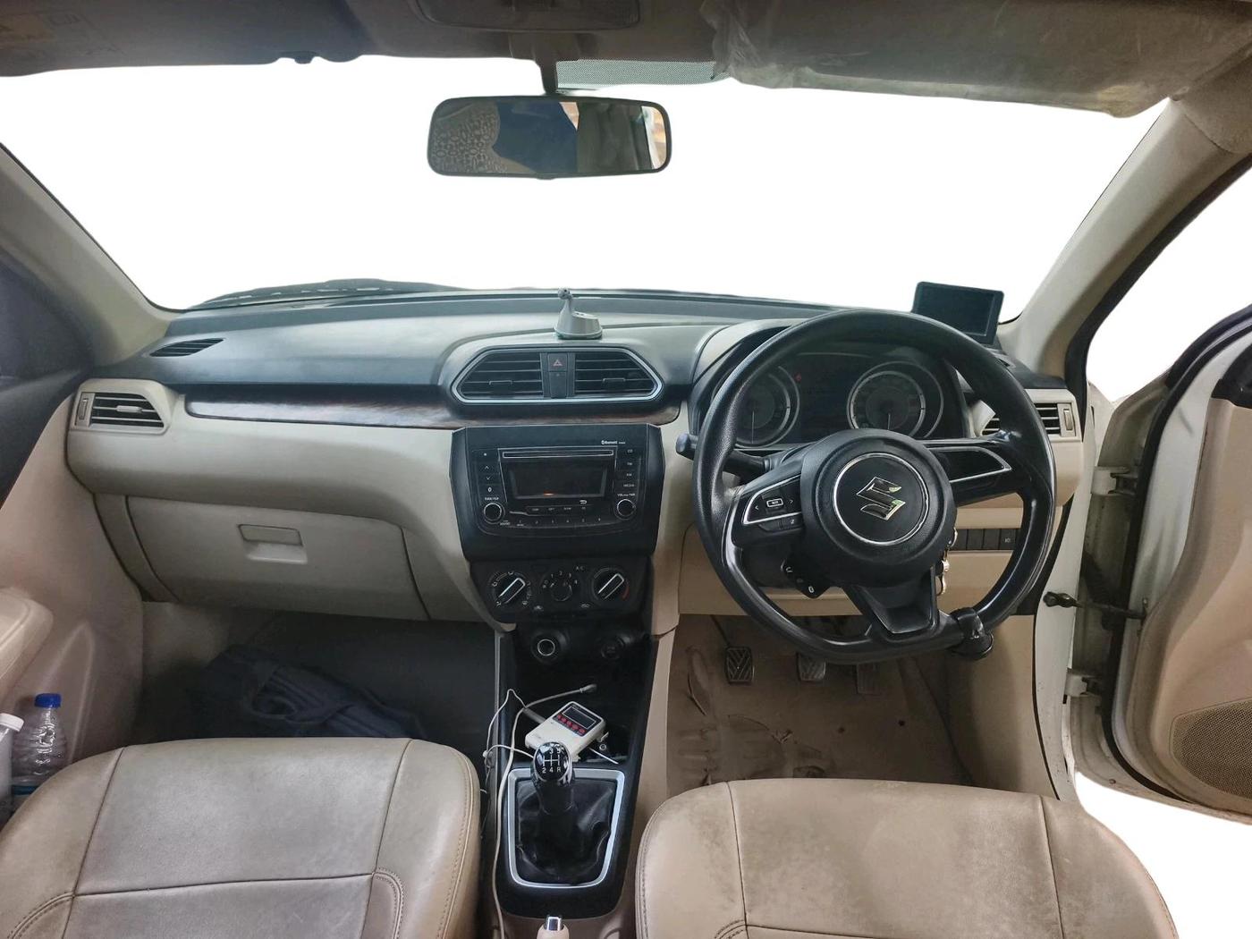 2017 Maruti Dzire VXI, CNG, Manual, 1,38,227 km, interior