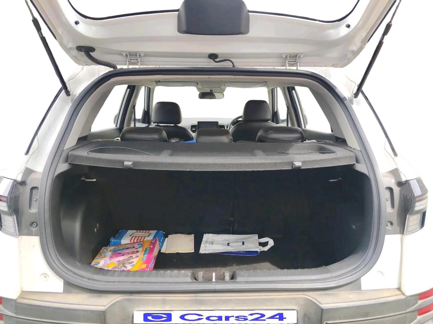 2023 Hyundai VENUE S (O) 1.0 Turbo Petrol DCT, Petrol, Automatic, 15,929 km, exterior