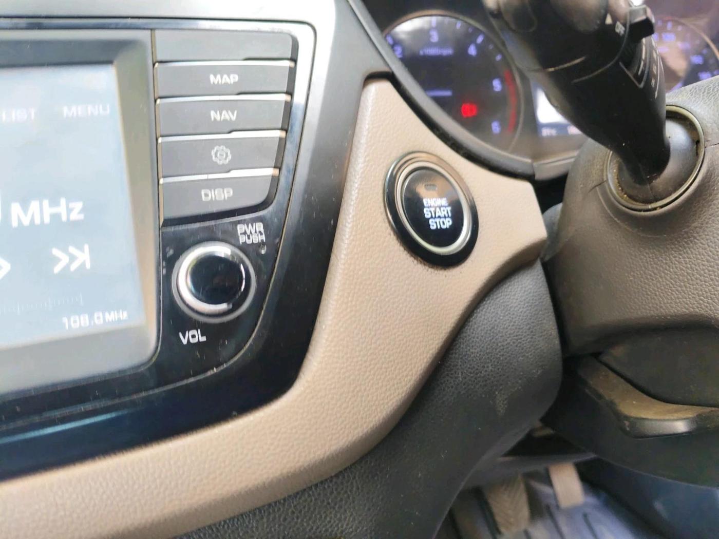 2017 Hyundai Elite i20 ASTA 1.4 CRDI (O), Diesel, Manual, 1,92,011 km, interior