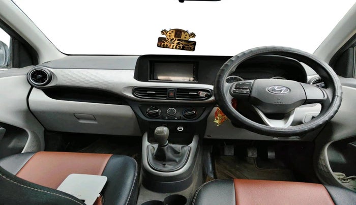 2020 Hyundai GRAND I10 NIOS MAGNA CORPORATE EDITION 1.2 KAPPA VTVT, CNG, Manual, 32,731 km, interior