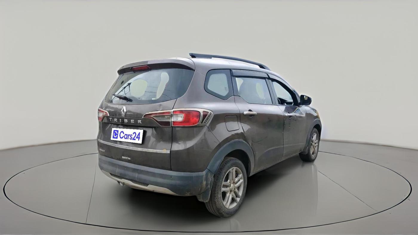 2022 Renault TRIBER RXZ, Petrol, Manual, 99,316 km, exterior