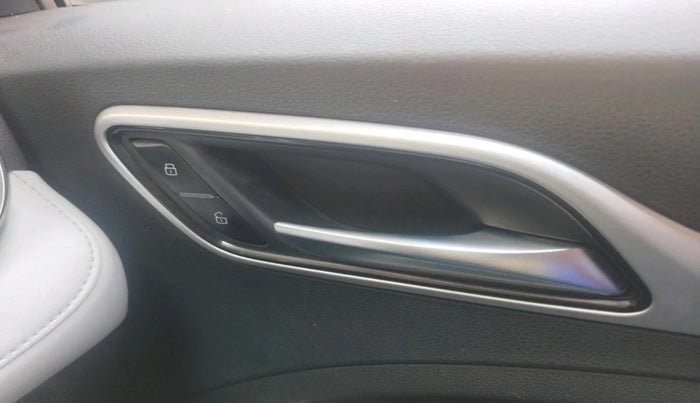 2023 MG ASTOR SHARP 1.5 MT, Petrol, Manual, 31,295 km, interior