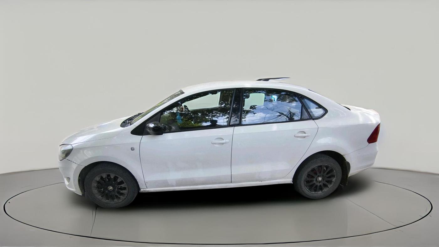 2015 Skoda Rapid 1.5 TDI CR ELEGANCE PLUS AT, Diesel, Automatic, 1,39,188 km, exterior