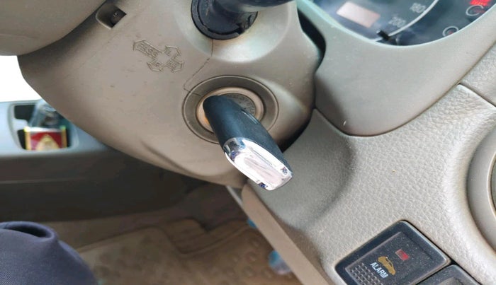 2011 Maruti SX4 VDI, Diesel, Manual, 1,51,225 km, interior