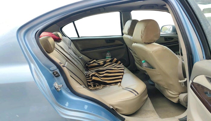 2011 Maruti SX4 VDI, Diesel, Manual, 1,51,225 km, interior