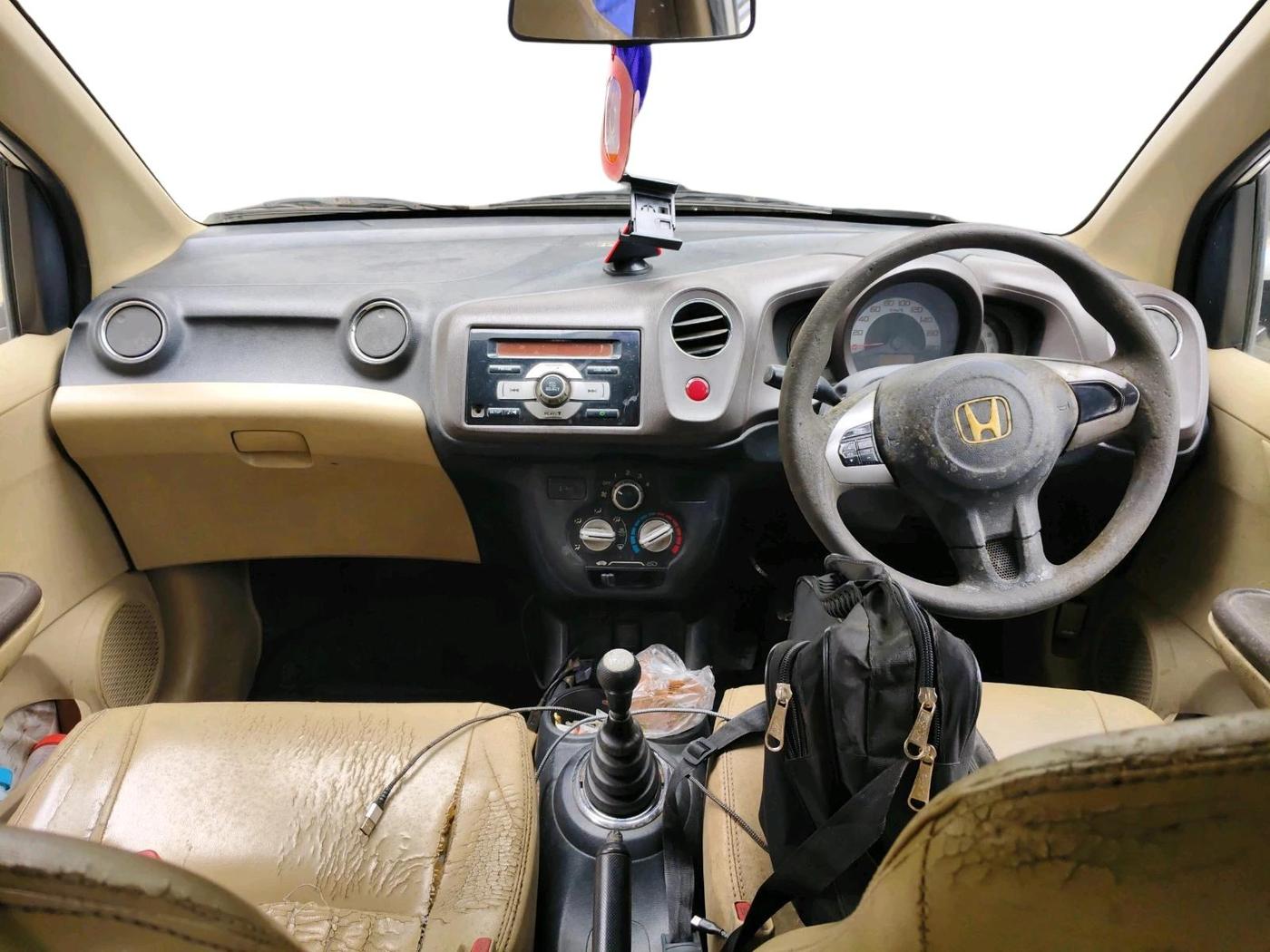 2012 Honda Brio S MT, Petrol, Manual, 2,53,387 km, interior