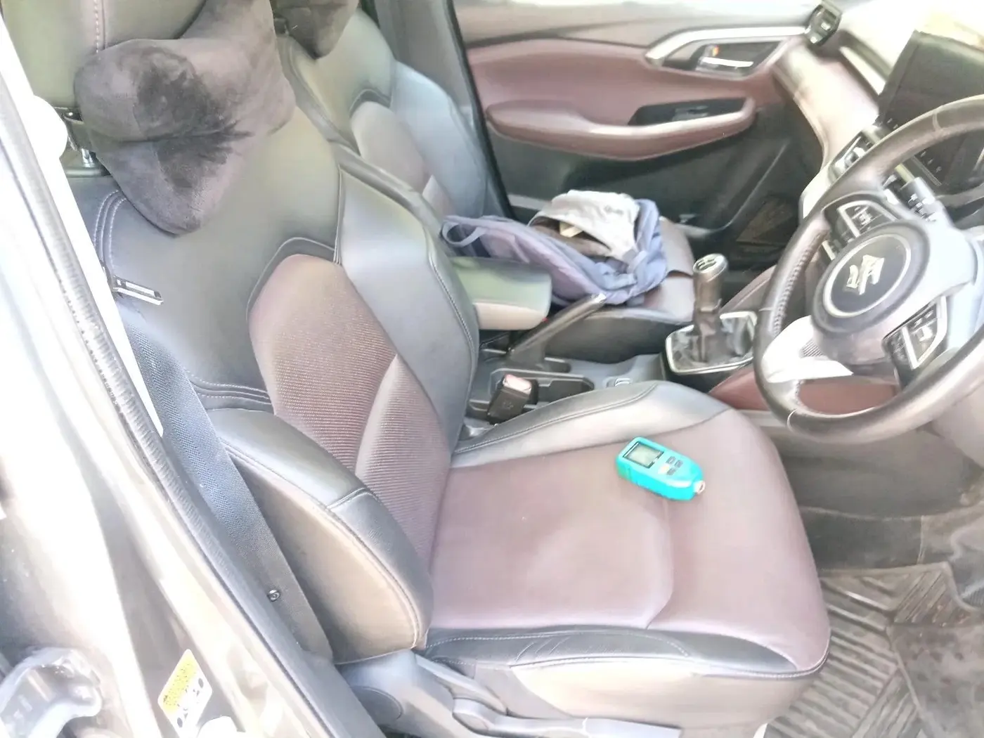 2022 Maruti Grand Vitara ALPHA SMART HYBRID ALLGRIP, Petrol, Manual, 64,335 km, interior