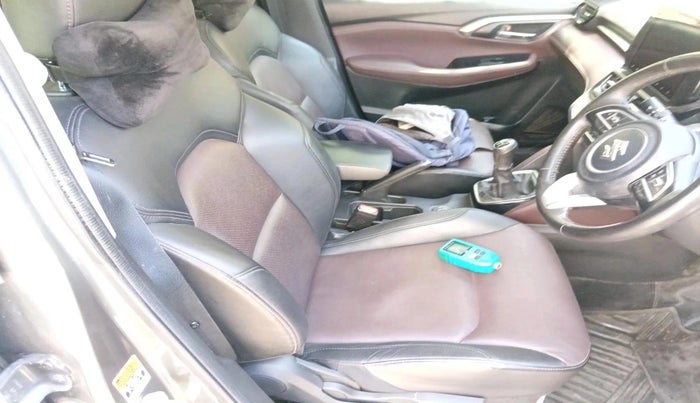 2022 Maruti Grand Vitara ALPHA SMART HYBRID ALLGRIP, Petrol, Manual, 64,335 km, interior