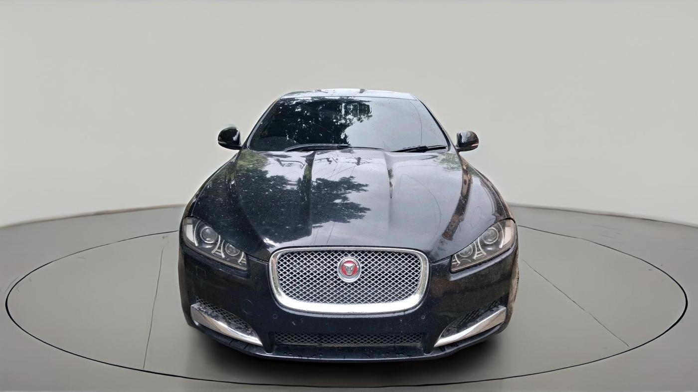 2014 Jaguar XF 2.2 DIESEL LUXURY, Diesel, Automatic, 90,020 km, exterior