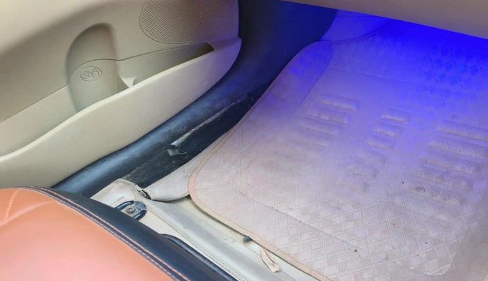 2013 Hyundai Verna FLUIDIC 1.6 VTVT SX, Petrol, Manual, 67,308 km, interior