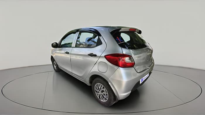 2017 Tata Tiago XM PETROL, Petrol, Manual, 1,27,628 km, exterior