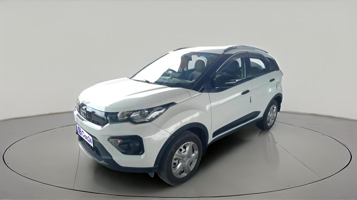 2022 Tata NEXON XE PETROL, CNG, Manual, 40,937 km, exterior