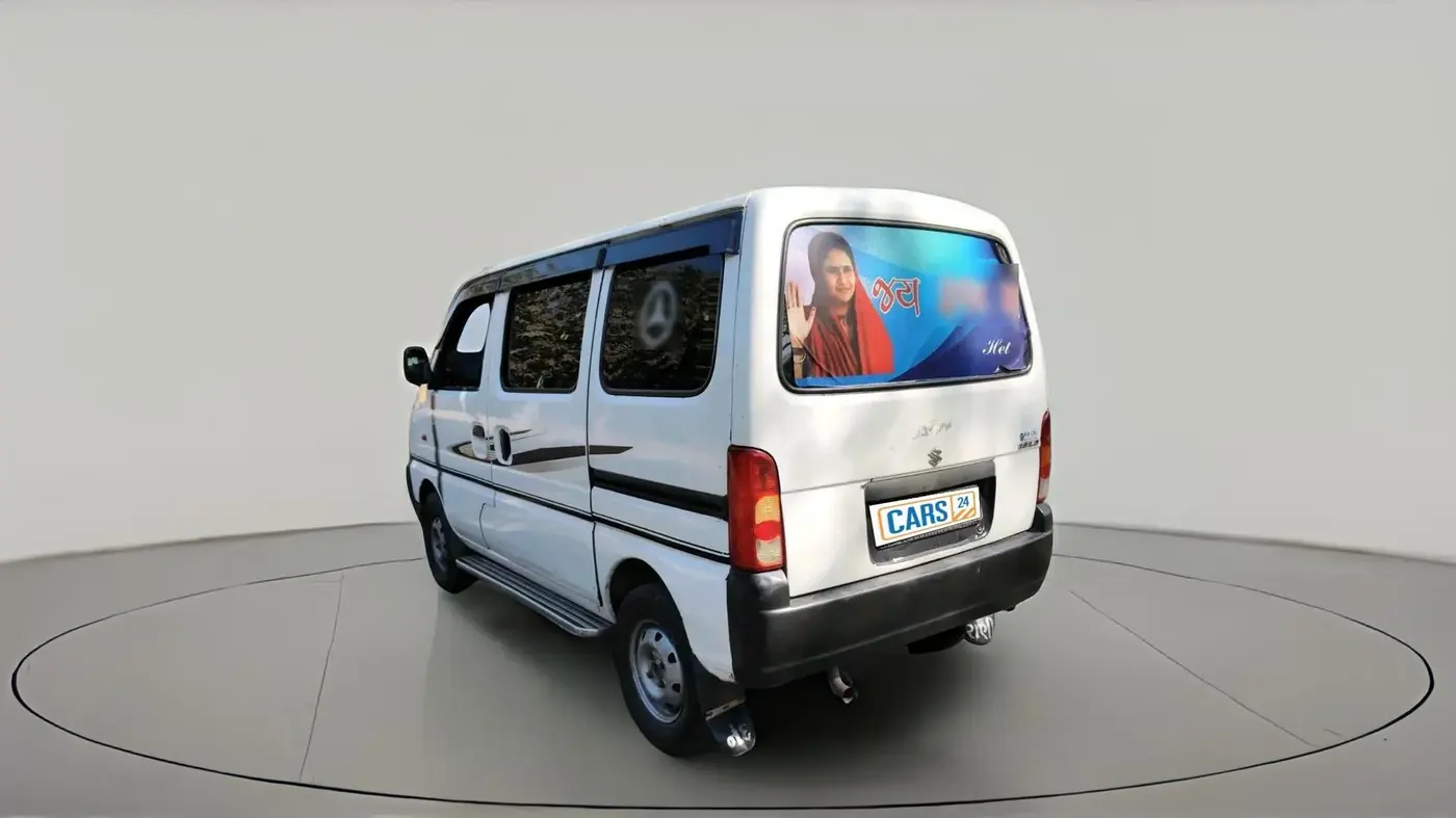 2017 Maruti Eeco 7 STR, CNG, Manual, 1,32,250 km, exterior