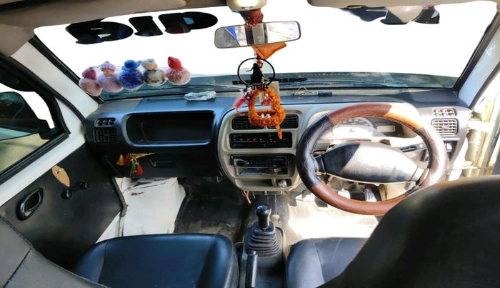 2017 Maruti Eeco 7 STR, CNG, Manual, 1,32,250 km, interior