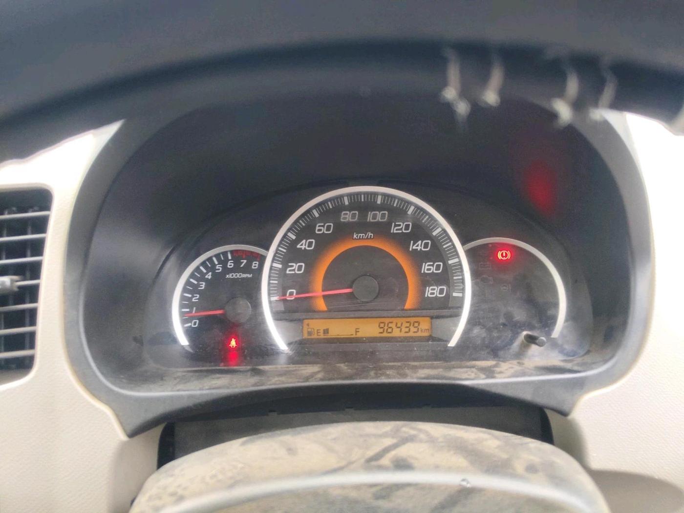 2013 Maruti Wagon R 1.0 VXI, CNG, Manual, 96,439 km, interior