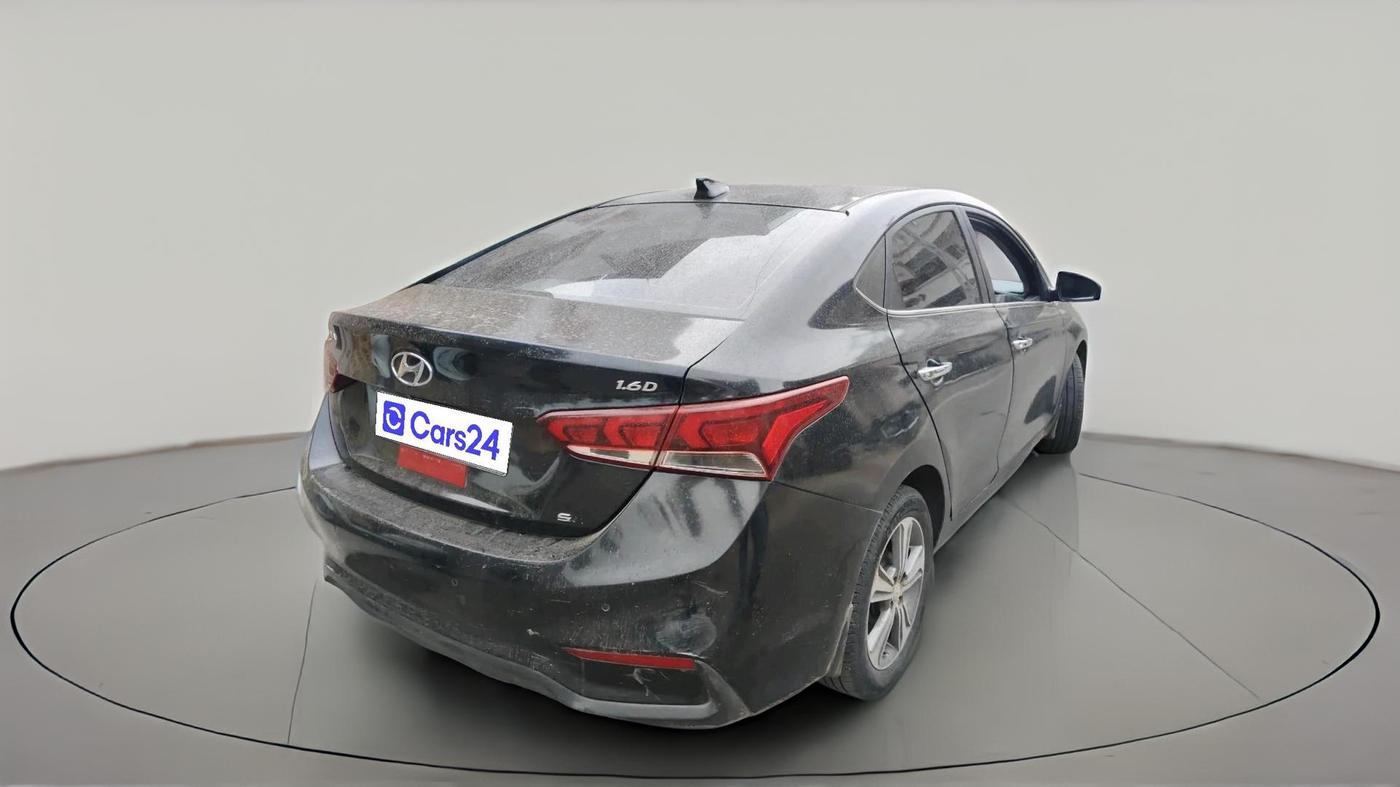 2018 Hyundai Verna 1.6 SX (O) CRDI MT, Diesel, Manual, 1,29,763 km, exterior