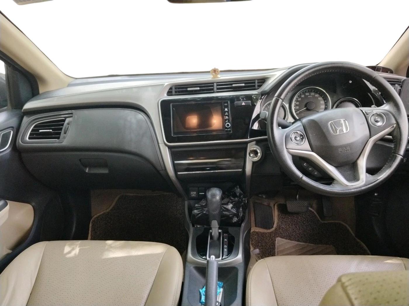 2017 Honda City 1.5L I-VTEC VX CVT, Petrol, Automatic, 76,597 km, interior