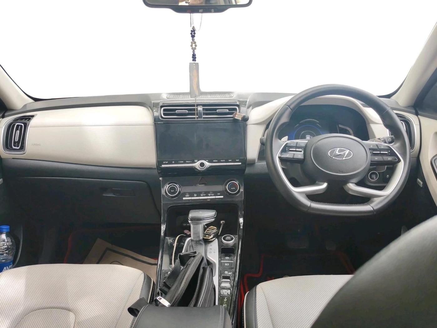 2022 Hyundai Creta SX (O) AT 1.5 DIESEL, Diesel, Automatic, 38,137 km, interior