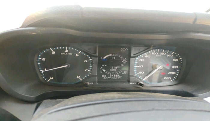 2021 Tata ALTROZ XE PETROL, Petrol, Manual, 34,392 km, interior