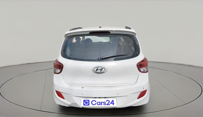 2015 Hyundai Grand i10 ASTA AT 1.2 KAPPA VTVT, Petrol, Automatic, 1,01,557 km, exterior