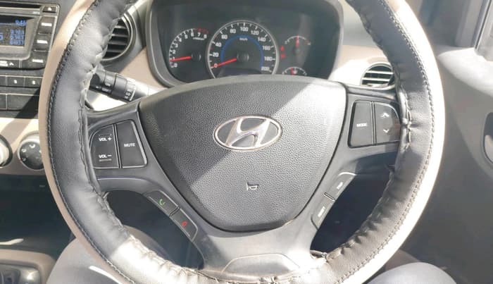 2015 Hyundai Grand i10 ASTA AT 1.2 KAPPA VTVT, Petrol, Automatic, 1,01,557 km, interior