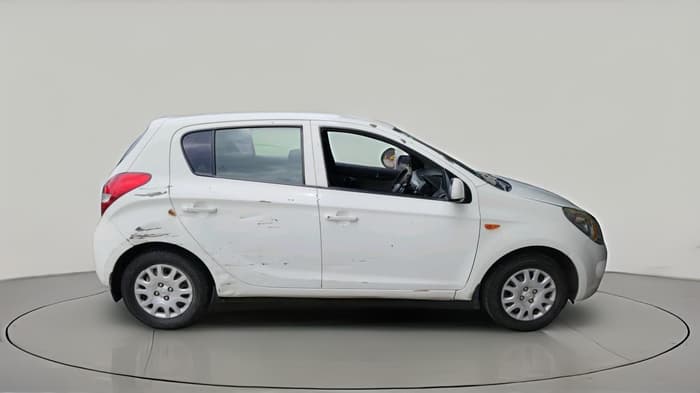 2011 Hyundai i20 MAGNA 1.4 CRDI, Diesel, Manual, 2,46,603 km, exterior